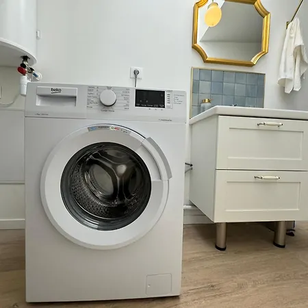 Les Lys Jaunes - 4pers - Wi-fi - Parking Gratuit لو مان