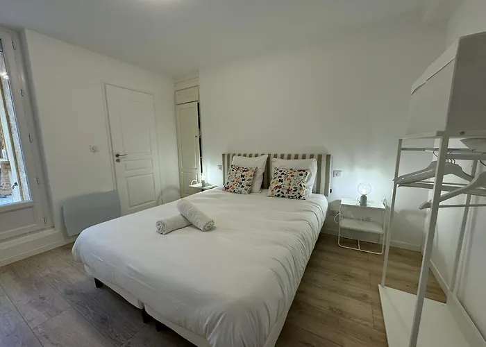 Les Lys Jaunes - 4pers - Wi-fi - Parking Gratuit *